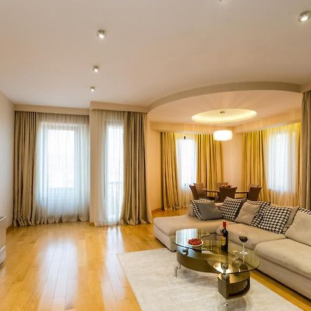 Luxury Landing Apartment Tbilisi Bagian luar foto