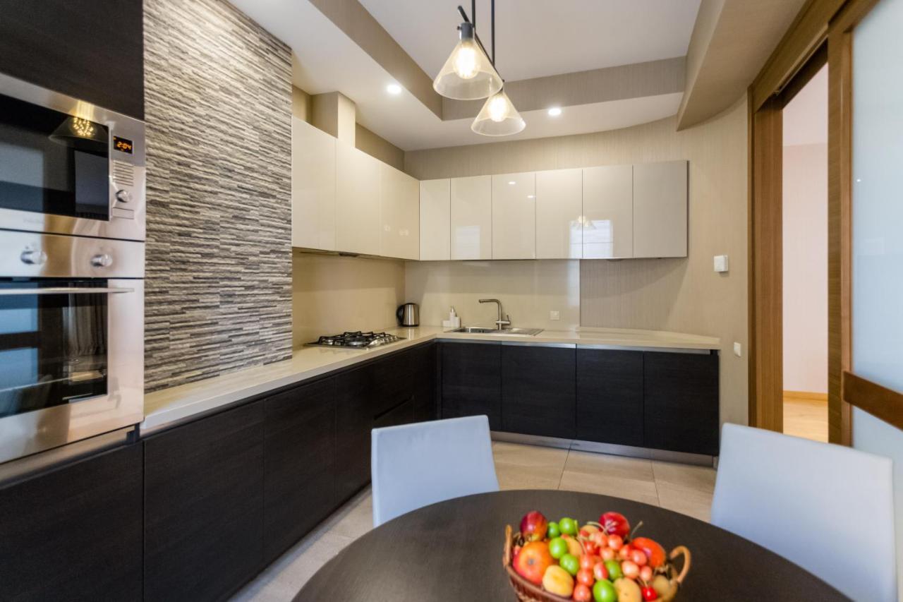 Luxury Landing Apartment Tbilisi Bagian luar foto