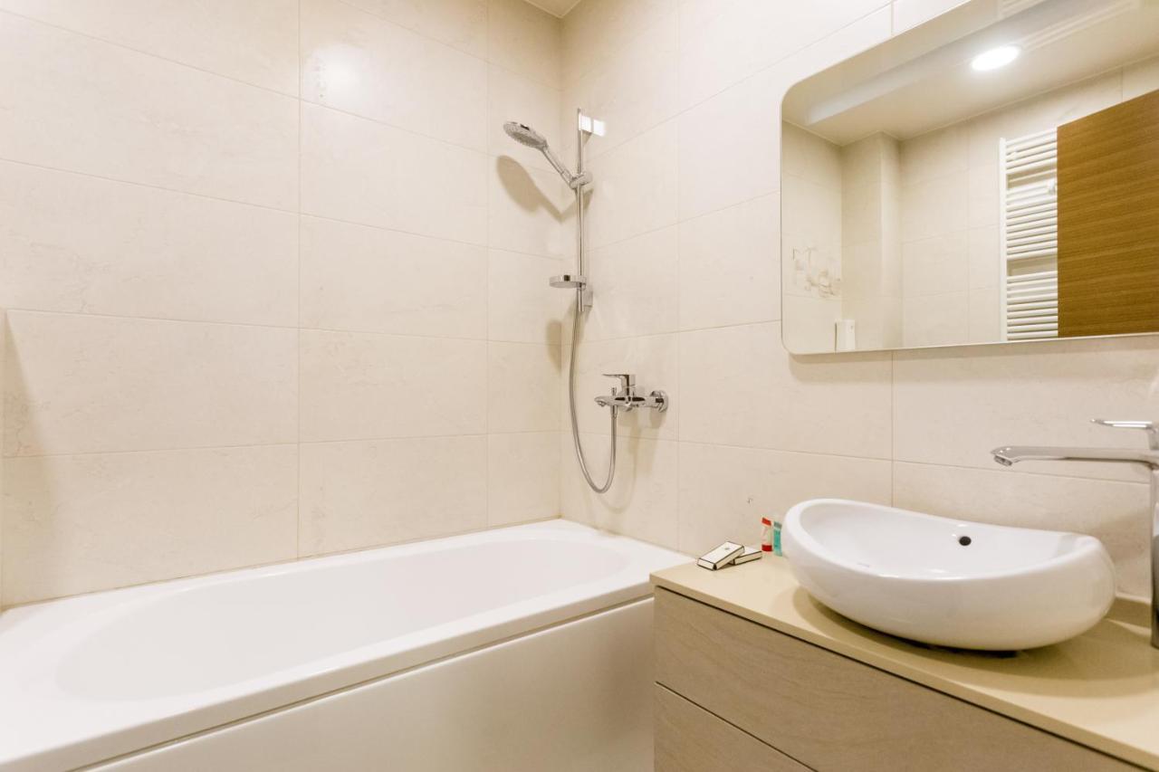 Luxury Landing Apartment Tbilisi Bagian luar foto