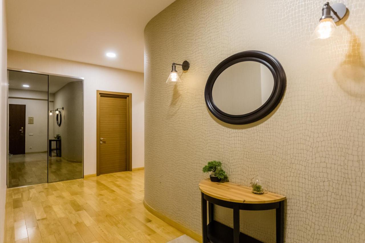 Luxury Landing Apartment Tbilisi Bagian luar foto